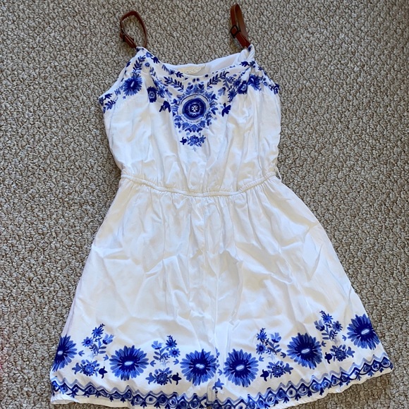White and Blue Romper - Picture 1 of 2
